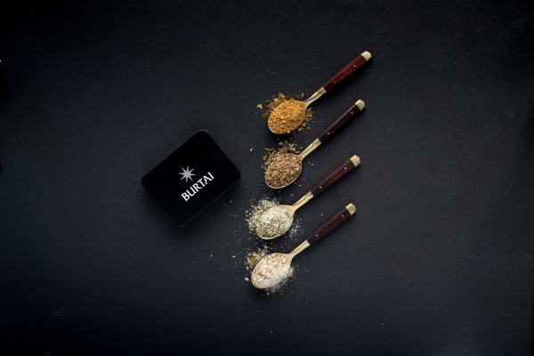 SALT FLAKES WITH ROASTED SPICES